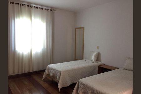 8_photo/94cef56d53.a824f5d462c04ebd-ATLAS-5f4342ec-2994-4ca6-904d-15c2fdd079e7.jpg de casa à venda com 3 quartos, 350m² em Jardim Gumercindo, Guarulhos