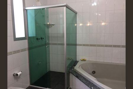 32_photo/94cef56d53.a824f5d462c04ebd-ATLAS-af60fb08-4a91-4fb4-b6b4-16dd57ef3ebb.jpg de casa à venda com 3 quartos, 350m² em Jardim Gumercindo, Guarulhos