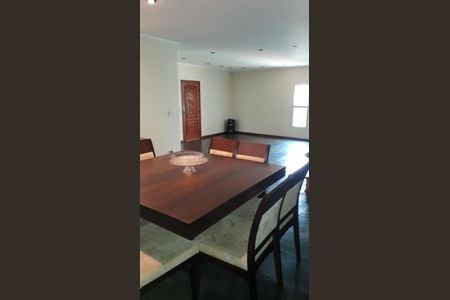 30_photo/94cef56d53.a824f5d462c04ebd-ATLAS-b36bdca7-0f03-452b-ba20-45fa27bb718c.jpg de casa à venda com 3 quartos, 350m² em Jardim Gumercindo, Guarulhos