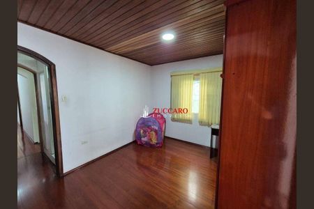 5_photo/94cef56f9f.c90c40155f0c5e06-ATLAS-e99bd9f0-97be-4f08-b060-1a22bbbbef1f.jpg de casa à venda com 3 quartos, 175m² em Vila Moreira, Guarulhos