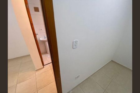 9_photo/94cef5710b.dc1c716852cf4b5b-ATLAS-406d2bce-0196-457e-836c-9c481bd2b49c.jpg de apartamento para alugar com 2 quartos, 40m² em Vila Sirena, Guarulhos