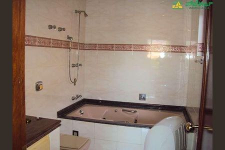 37_photo/94cef5766d.e4f06307d23adeab-ATLAS-ec5157ad-d1cb-4433-8f78-6a2c0af3da61.jpg de casa para alugar com 4 quartos, 377m² em Jardim Tranquilidade, Guarulhos