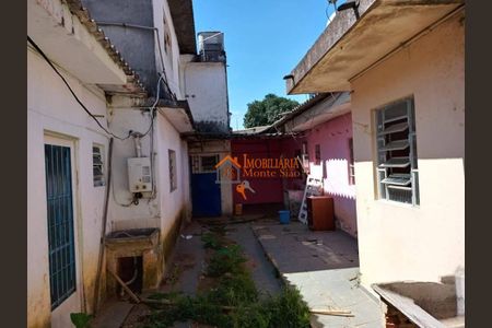 8_photo/94cef577b1.3e6957092a4c223d-ATLAS-9b424e15-fedf-4a20-b2cf-9dc8408a99c1.jpg de casa à venda com 8 quartos, 371m² em Jardim Tranquilidade, Guarulhos