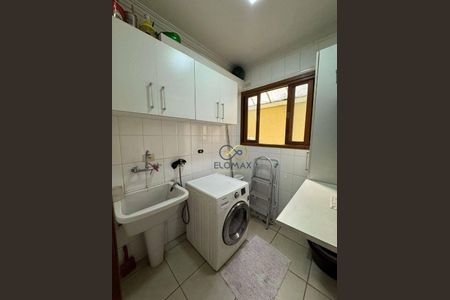 36_photo/94cef57aab.087b6ed089552c34-ATLAS-b79f9200-3c04-4270-896a-43b5c140a97a.jpg de casa à venda com 3 quartos, 239m² em Gopouva, Guarulhos