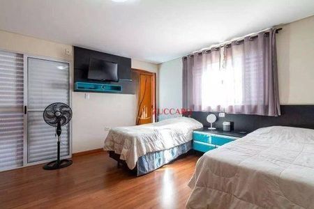 33_photo/94cef57ab7.998af1d9dcb7815f-ATLAS-2bedce60-50a8-478f-96e4-e2c34690120f.jpg de casa à venda com 3 quartos, 305m² em Vila Augusta, Guarulhos