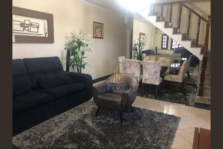 8_photo/94cef57c8d.e31a495c18706ffc-ATLAS-46520de4-129b-4b67-b784-31eb3cc0f351.jpg de casa à venda com 3 quartos, 220m² em Gopouva, Guarulhos