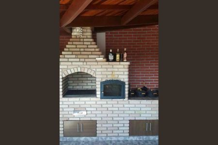 5_photo/94cef57c8d.e31a495c18706ffc-ATLAS-565002a9-e984-483a-9ab9-4706ac4ff8f6.jpg de casa à venda com 3 quartos, 220m² em Gopouva, Guarulhos