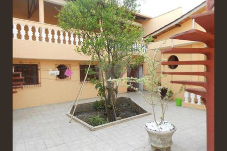 7_photo/94cef584d7.692fcc511d44006f-ATLAS-d0f83481-2e80-4c7d-b390-d66b6ab0b989.jpg de casa à venda com 4 quartos, 240m² em Parque Edu Chaves, São Paulo