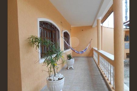 8_photo/94cef584d7.692fcc511d44006f-ATLAS-e70bf91a-3343-4c2e-9ddc-faed51f946dc.jpg de casa à venda com 4 quartos, 240m² em Parque Edu Chaves, São Paulo