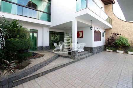 91_photo/94cef5909b.28f6ec5d72603be5-ATLAS-4da24223-45f2-45da-a61b-015425f48b53.jpg de casa para alugar com 4 quartos, 580m² em Parque Edu Chaves, São Paulo