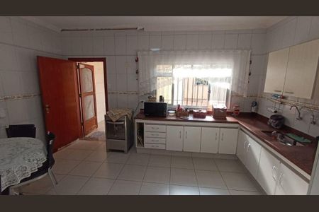 6_photo/94cef5992d.b37fb779aadef412-ATLAS-3dedccef-65f8-4862-8aa1-de9436fe6d99.jpg de casa para alugar com 3 quartos, 130m² em Jardim Vila Galvao, Guarulhos