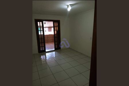 6_photo/94cef599e3.3714cccd63f8fe2d-ATLAS-978b22c8-6b80-4e3b-98fa-48601b6da1be.jpg de casa à venda com 2 quartos, 97m² em Jardim Cabucu, São Paulo