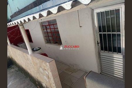 4_photo/94cef59e7d.dd63bef89a0f751f-ATLAS-6e14b448-5d89-4e6d-829d-556e57cba34d.jpg de casa à venda com 4 quartos, 182m² em Jardim Vila Galvao, Guarulhos