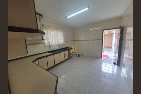 7_photo/94cef59ffd.b57e5f8d62b6892e-ATLAS-4a8ec9cb-c9e4-4be8-9a30-ff7fc271725e.jpg de casa para alugar com 3 quartos, 160m² em Jardim Vila Galvao, Guarulhos