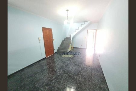 4_photo/94cef59ffd.b57e5f8d62b6892e-ATLAS-c17be37e-1fc2-4d8e-a964-7369882a17e8.jpg de casa para alugar com 3 quartos, 160m² em Jardim Vila Galvao, Guarulhos