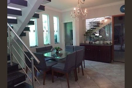 3_photo/94cef5a3e7.de5d4547e3036107-ATLAS-ed4df51f-5cb0-41dc-ba2d-88453a05897c.jpg de casa à venda com 3 quartos, 223m² em Jardim Vila Galvao, Guarulhos