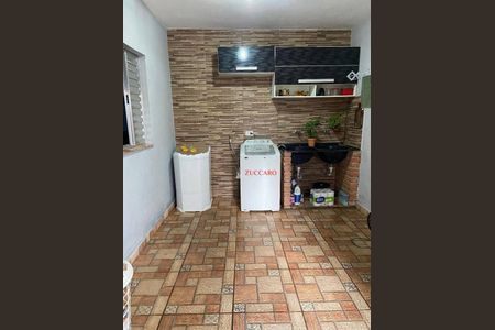4_photo/94cef5a63b.b3df034c454bebf7-ATLAS-158e4d04-4053-4775-bdf8-8e53c7ad1389.jpg de casa à venda com 2 quartos, 120m² em Vila Alianca, Guarulhos