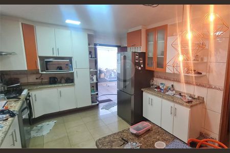 9_photo/94cef5a655.32a8019b0364636a-ATLAS-3f46fa17-5cf1-4a7c-bffe-e0f9a75d1f70.jpg de casa para alugar com 3 quartos, 160m² em Vila Milton, Guarulhos