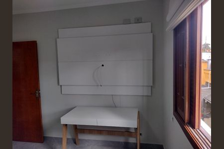 4_photo/94cef5a697.a9819c8e537883ad-ATLAS-65ccd98b-a2ae-4c16-97e3-03e49928941e.jpg de casa à venda com 3 quartos, 158m² em Vila Milton, Guarulhos