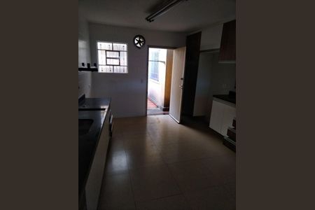 4_photo/94cef5a751.f1371fbcbfbbedc4-ATLAS-ede571b9-9862-4e4b-b725-cd38ec6765ea.jpg de casa à venda com 4 quartos, 134m² em Parque Santo Antonio, Guarulhos