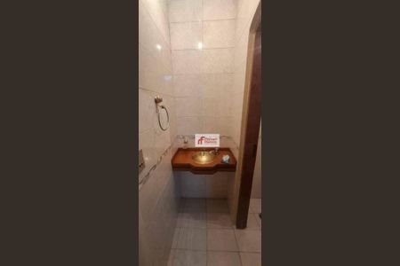 11_photo/94cef5a923.42fc04046762a4be-ATLAS-a67df800-be9d-4e4d-a9b5-02da66c323d1.jpg de casa para alugar com 3 quartos, 214m² em Vila Galvão, Guarulhos