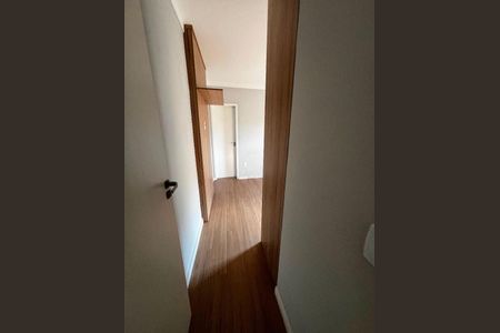 12_photo/94cef5aa05.ceff8192393c33de-ATLAS-e6aad67f-df6a-41f7-993b-3f6aef79e634.jpg de casa de condomínio à venda com 3 quartos, 200m² em Vila Rosalia, Guarulhos