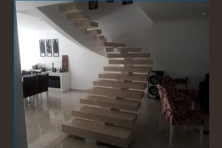 10_photo/94cef5aa09.93b8fa184532727f-ATLAS-44eef4d6-6e2e-4a50-926d-887ccae102e5.jpg de casa de condomínio à venda com 4 quartos, 430m² em Vila Galvão, Guarulhos