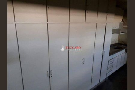 5_photo/94cef5aa43.20b1407c08fdccdc-ATLAS-086f1b99-86da-4e7f-8783-edd3bf44eb8f.jpg de casa para alugar com 4 quartos, 600m² em Vila Rosalia, Guarulhos