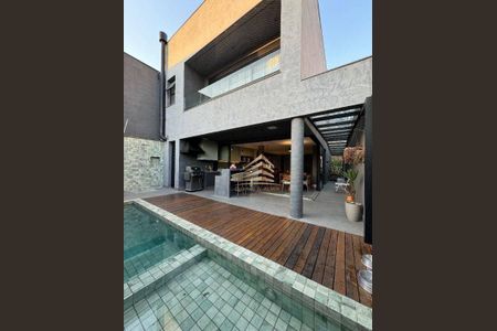 3_photo/94cef5aa7f.c3f00cfadba54684-ATLAS-0aaa0a12-d04e-4b3d-913b-43df2430ef51.jpg de casa de condomínio à venda com 4 quartos, 427m² em Vila Galvão, Guarulhos