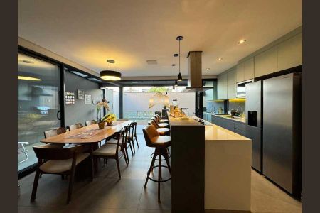 11_photo/94cef5aa7f.c3f00cfadba54684-ATLAS-4e57e772-a6b1-46e0-b6d1-85254fd47dc8.jpg de casa de condomínio à venda com 4 quartos, 426m² em Vila Galvão, Guarulhos