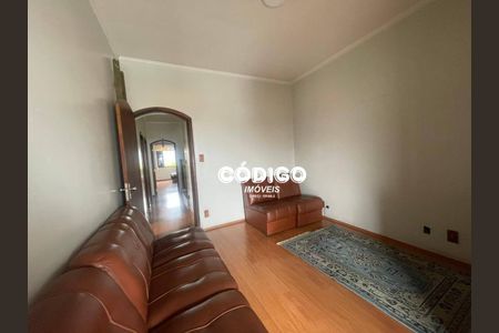 12_photo/94cef5ac45.8a3b691a8180766f-ATLAS-c5f7c9b8-1bfc-49ce-9a93-4be9dbc7761e.jpg de casa para alugar com 4 quartos, 370m² em Vila Rosalia, Guarulhos