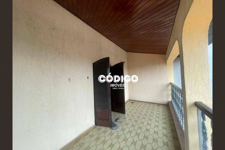 14_photo/94cef5ac45.8a3b691a8180766f-ATLAS-d77332c0-7b78-4da3-9508-5579aed1a9d6.jpg de casa para alugar com 4 quartos, 370m² em Vila Rosalia, Guarulhos