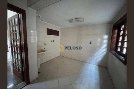 2_photo/94cef5ac8d.a26c80433d4c8342-ATLAS-4bd06736-906f-4efe-a5cb-9521f1f687a2.jpg de casa à venda com 6 quartos, 372m² em Vila Rosalia, Guarulhos