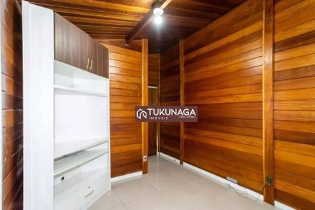 2_photo/94cef5ac91.a51eb032d1fcfac5-ATLAS-70ef564d-b9b9-4f06-9880-4b6ebb5bdb3b.jpg de casa à venda com 5 quartos, 316m² em Vila Rosalia, Guarulhos