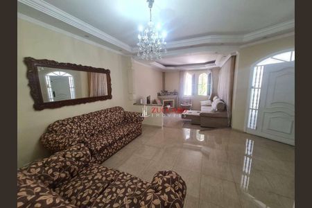 5_photo/94cef5ad41.a2eb5188cfa3091e-ATLAS-af52f52d-20ee-4b22-900e-84956f0a0f03.jpg de casa à venda com 4 quartos, 380m² em Vila Galvão, Guarulhos