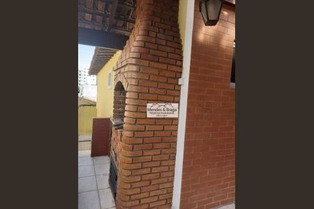 11_photo/94cef5ad7b.05acccb2dbb53537-ATLAS-fdc3708b-2884-4c64-9c29-650c7cad8d73.jpg de casa à venda com 3 quartos, 263m² em Vila Galvão, Guarulhos