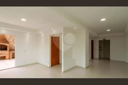 7_photo/94cef5ad81.8a734c1c2a3b006e-ATLAS-922ffe39-c9dc-4d0b-acf6-b1a58340e1ec.jpg de casa à venda com 2 quartos, 62m² em Vila Galvão, Guarulhos