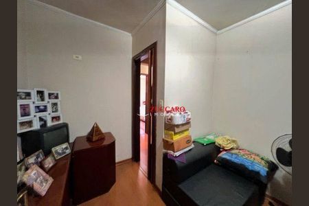 19_photo/94cef5ae79.200a20b4fe9d9feb-ATLAS-85ab0828-71b7-4d7a-acb2-34787028005b.jpg de casa à venda com 3 quartos, 150m² em Vila Galvão, Guarulhos