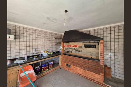 8_photo/94cef5ae79.a053bc4fc8a284f8-ATLAS-7995c5d8-233a-4c0f-a2aa-a372d8bd02b7.jpg de casa para alugar com 4 quartos, 602m² em Vila Galvão, Guarulhos