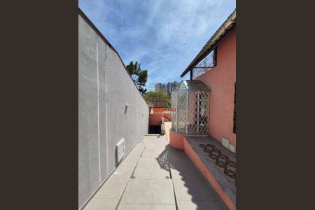 23_photo/94cef5ae79.a053bc4fc8a284f8-ATLAS-cc3e3240-4d28-4e68-963e-b16c423cea20.jpg de casa para alugar com 4 quartos, 602m² em Vila Galvão, Guarulhos