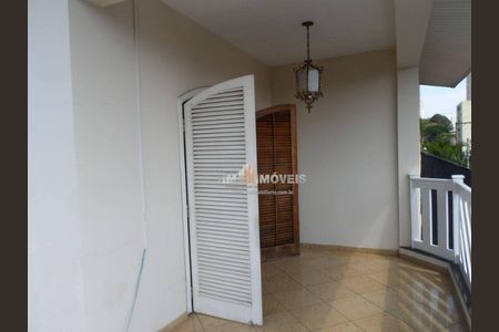 4_photo/94cef5b02d.e5b0f526cad1f31c-ATLAS-17c6a57c-50db-435c-addc-b0d5babfcbb1.jpg de casa à venda com 3 quartos, 526m² em Vila Galvão, Guarulhos