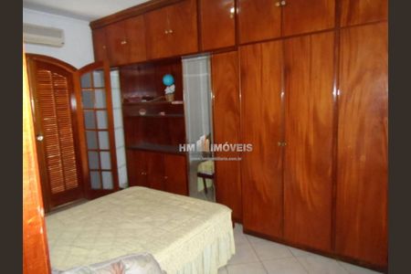 34_photo/94cef5b02d.e5b0f526cad1f31c-ATLAS-eb2316d6-6730-4457-a69d-467fec4908c3.jpg de casa à venda com 3 quartos, 526m² em Vila Galvão, Guarulhos