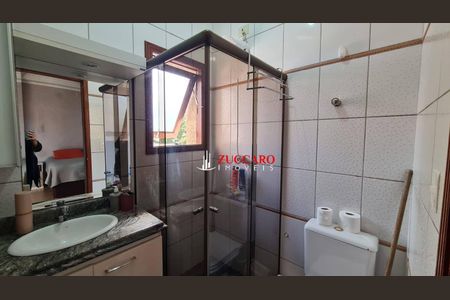 19_photo/94cef5b193.f775f85bdc6a7097-ATLAS-24363cc2-162f-47ee-a5c1-e4a825f2abfe.jpg de casa à venda com 4 quartos, 222m² em Vila Galvão, Guarulhos