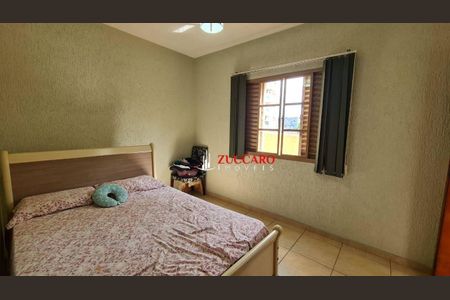 5_photo/94cef5b193.f775f85bdc6a7097-ATLAS-434ff15d-095b-401d-b5ea-314009dd7b43.jpg de casa à venda com 4 quartos, 222m² em Vila Galvão, Guarulhos