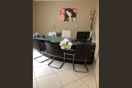 11_photo/94cef5b1e7.0d38d50b15ed540b-ATLAS-5c6b7f6f-6de6-4053-bc67-5d66e2d3a783.jpg de casa à venda com 2 quartos, 186m² em Vila Rosalia, Guarulhos