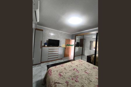 2_photo/94cef5b239.759f98a162ba3aac-ATLAS-1a3cc4da-c55e-49dd-b3f5-a05b19d90a8b.jpg de casa à venda com 2 quartos, 140m² em Vila Galvão, Guarulhos