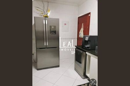 4_photo/94cef5b273.d00738b00a5a0642-ATLAS-57560e87-edf5-41b4-b298-76fc0efa7805.jpg de casa à venda com 4 quartos, 220m² em Vila Galvão, Guarulhos