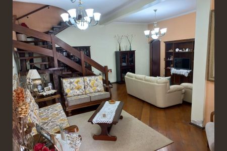 10_photo/94cef5b2a9.751bca41ac608a7d-ATLAS-3c5c999c-cc16-4488-b049-ef8fa31a3d7c.jpg de casa à venda com 3 quartos, 180m² em Vila Galvão, Guarulhos