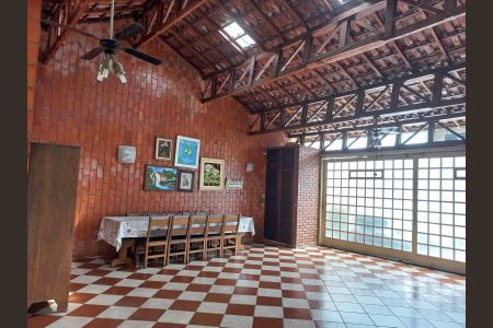 1_photo/94cef5b2a9.751bca41ac608a7d-ATLAS-51dd079e-a784-4170-9dfb-565997ea9ed0.jpg de casa à venda com 3 quartos, 180m² em Vila Galvão, Guarulhos