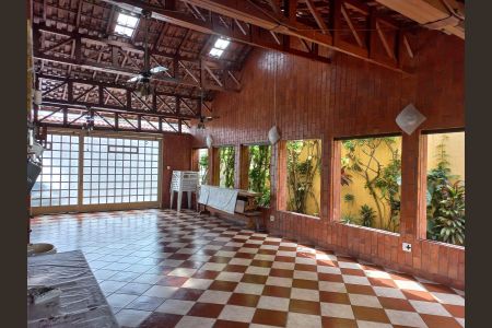 2_photo/94cef5b2a9.751bca41ac608a7d-ATLAS-64c08e1d-0607-484c-80eb-99f8b239a0fc.jpg de casa à venda com 3 quartos, 180m² em Vila Galvão, Guarulhos